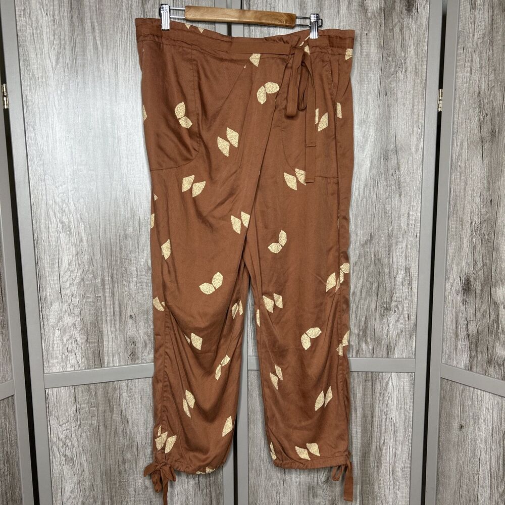 Pilcro Asymmetrical Printed Harem Pants Crossover Front Closure Size 31
